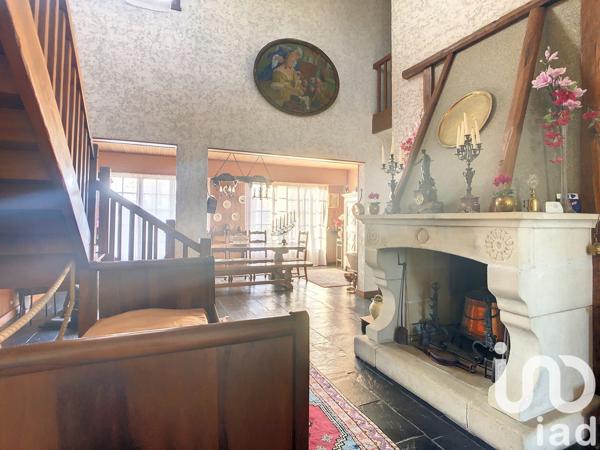 Maison 10 pièces de 220 m² à Ablon-sur-Seine (94480)