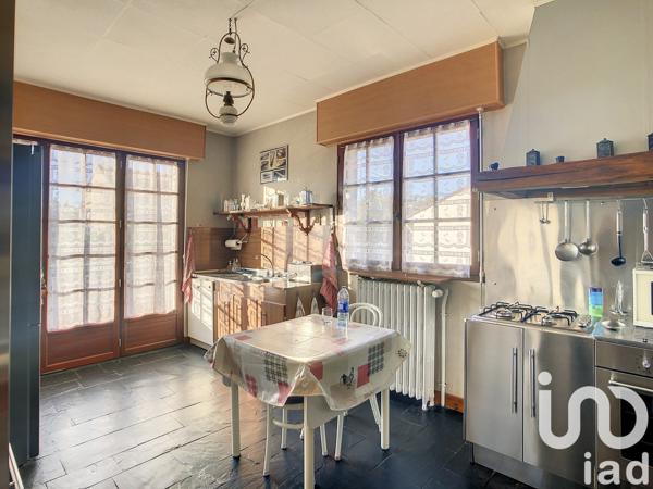 Maison 10 pièces de 220 m² à Ablon-sur-Seine (94480)