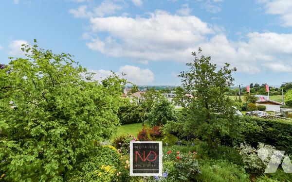 MAISON DE VILLE EN PLEIN CENTRE DE BRINDAS