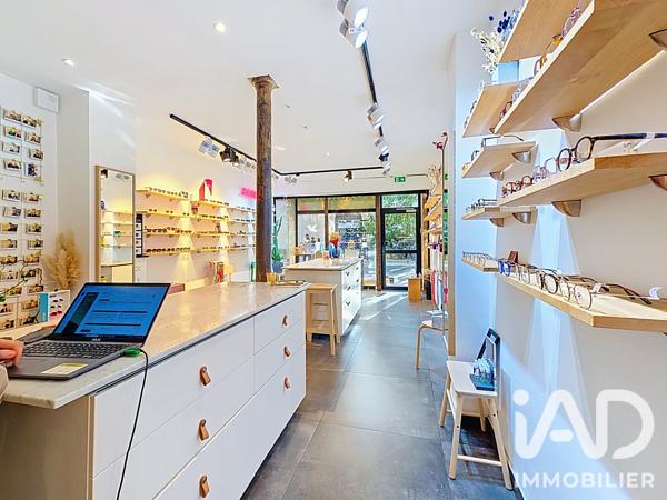 Santé, Optique​ à vendre 65 m² Paris 11