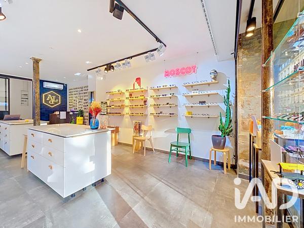 Santé, Optique​ à vendre 65 m² Paris 11