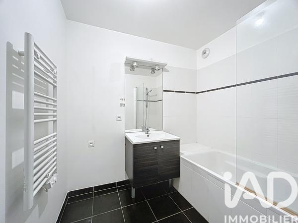 Appartement à vendre 3 pièces 59 m² Les Pavillons-sous-Bois