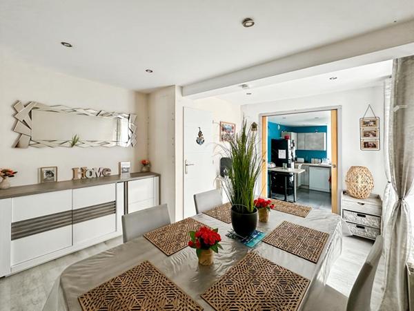 NOUVEAUTÉ ? Maison semi-mitoyenne à Les Mazures (08500)