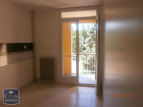 Appartement à louer 3 pièces 63m²