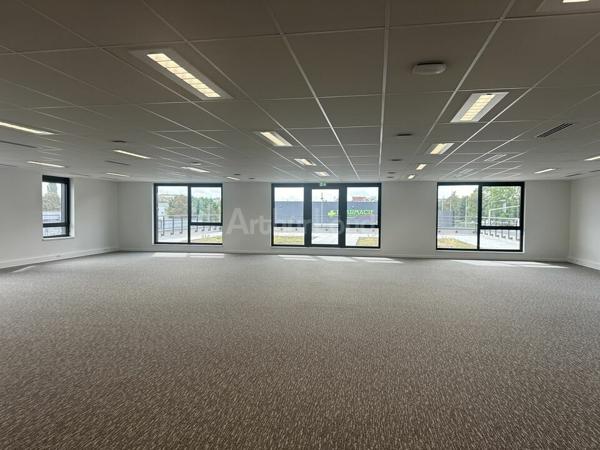 BUREAUX à LOUER de 105 m²