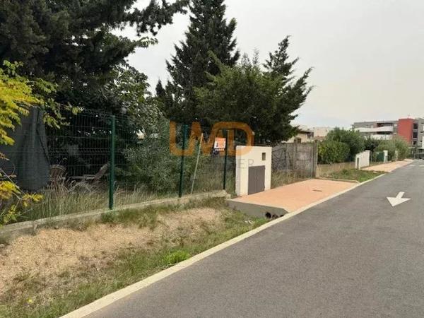 Terrain Constructible à 500m de la mer à Sérignan
