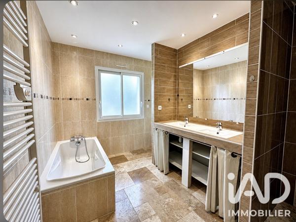 Maison à vendre 5 pièces 150 m² Gan