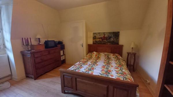 Maison à vendre à Vic-sur-Cère dans le Cantal (15800), ref : MG/2448