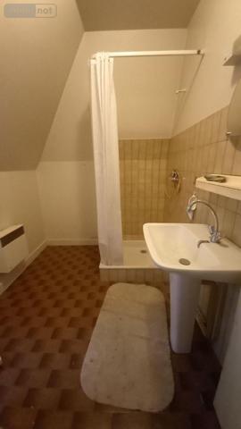 Maison à vendre à Vic-sur-Cère dans le Cantal (15800), ref : MG/2448