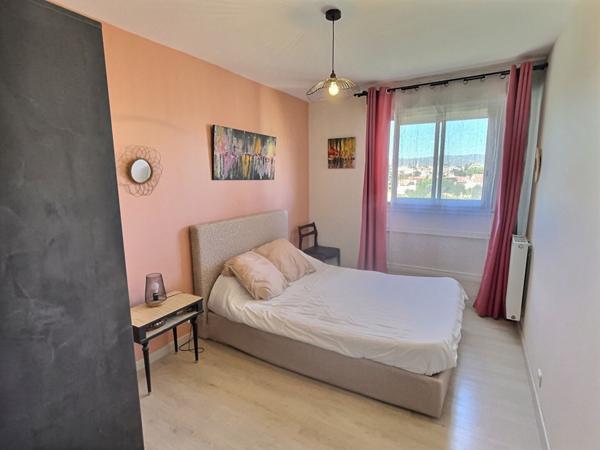 Appartement 5 pièce(s) 89m2 avec balcon