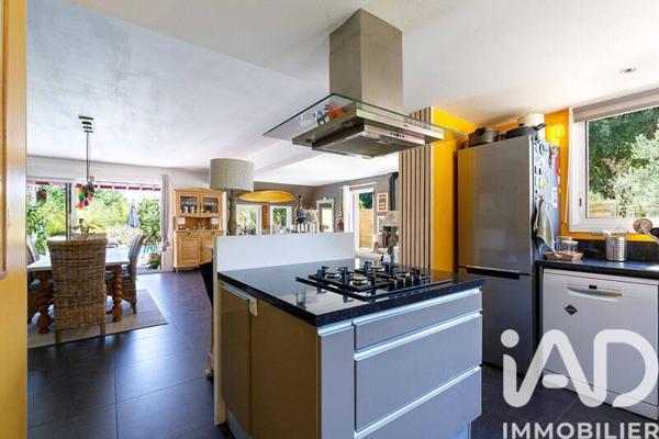 Maison à vendre 6 pièces 193 m² Saint-Lyphard