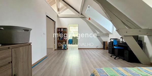 Maison à MONNAIE, 37380 - 7 pièces 184m²