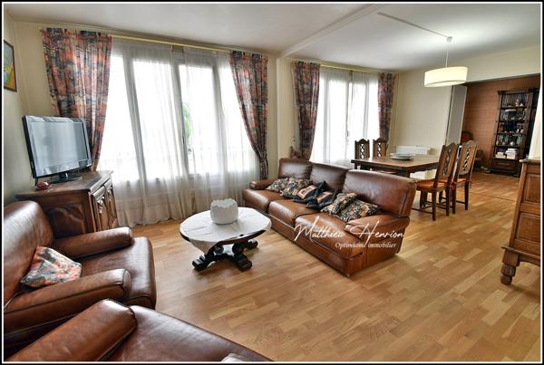 ÉVREUX – QUARTIER NAVARRE / PROCHE GARE – POSSIBLE INVESTISSEMENT EN COLLOCATION !