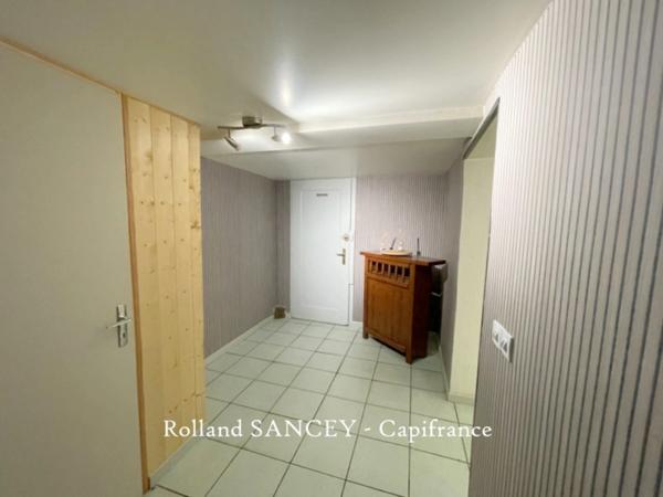 Maison avec activité à vendre 10 pièces MONTECHEROUX (25)