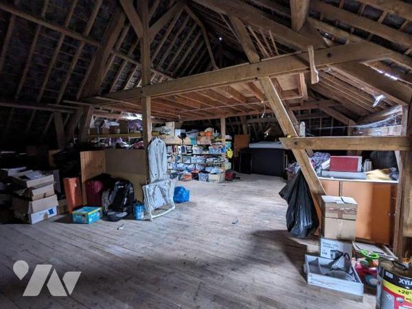 Maison à Vendre à Authon-du-Perche (28330) en Eure-et-Loir (28)

Charmante maison familiale d...