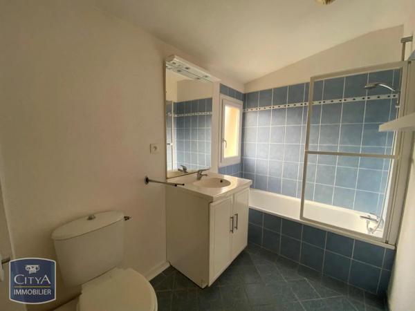Maison à louer 4 pièces 82.06m² Boé (47550)