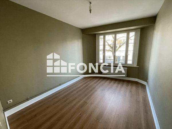 Location Appartement 2 pièces 40.76 m² - 14 PLACE PAUL PAINLEVE Nancy 54000