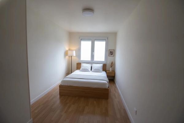 Appartement à vendre 3 pièces ACHERES (78) APPARTEMENT 3 PIÈCES ENTIÈREMENT RÉNOVÉ AVEC BALCON