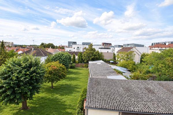 Appartement à vendre 3 pièces ACHERES (78) APPARTEMENT 3 PIÈCES ENTIÈREMENT RÉNOVÉ AVEC BALCON