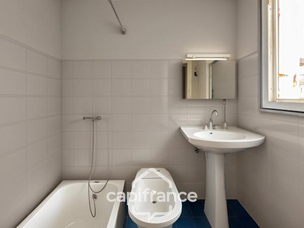 BORDEAUX/Quartier St SEURIN/ grand T2