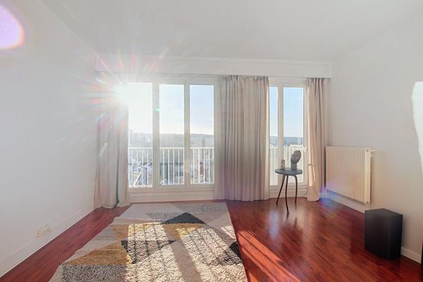 APPARTEMENT RUEIL-MALMAISON CENTRE VILLE 2 PIECES 52M² DERNIER ÉTAGE AVEC BALCON CAVE ET PARKING