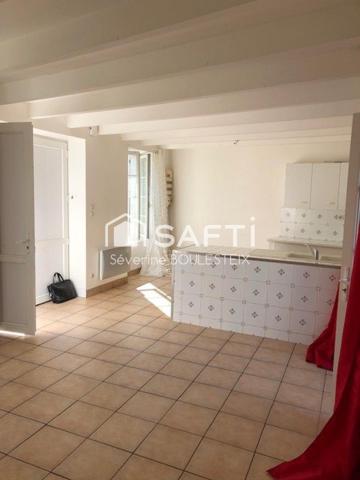 Maison de village en pierre de 76 m² Coulgens