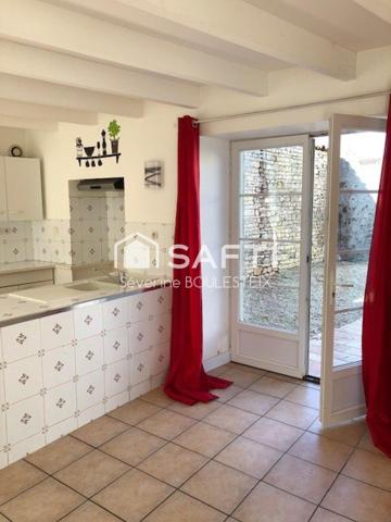 Maison de village en pierre de 76 m² Coulgens