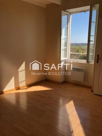 Maison de village en pierre de 76 m² Coulgens