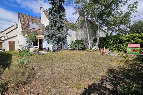 Maison à vendre 6 pièces de 119,25 m² à Éragny