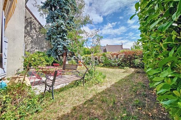 Maison à vendre 6 pièces de 119,25 m² à Éragny