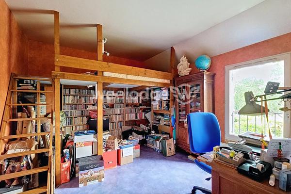 Maison à vendre 6 pièces de 119,25 m² à Éragny