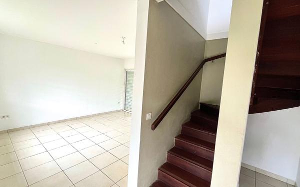 Maison à vendre    4 pièces •  Macouria