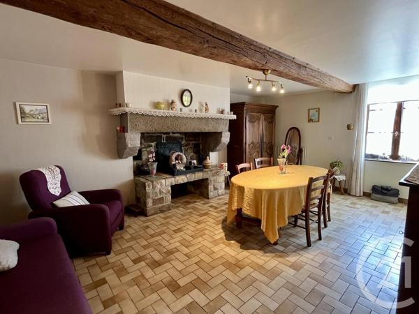 Maison à vendre  4 pièces - 91,40 m 2   DOMFRONT EN POIRAIE  - 61