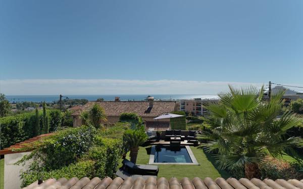 Maison à vendre    4 pièces • 110,87 m2 Villeneuve-Loubet