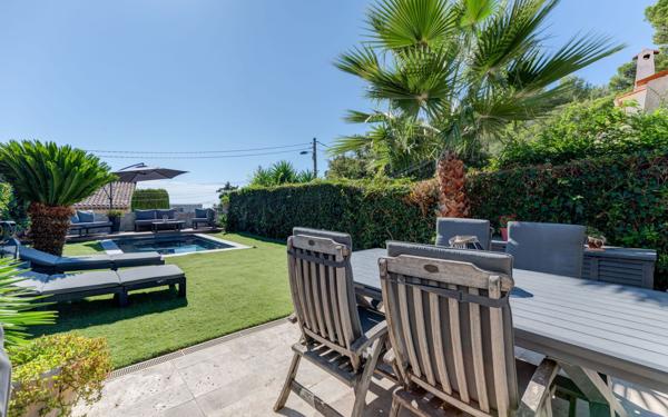 Maison à vendre    4 pièces • 110,87 m2 Villeneuve-Loubet