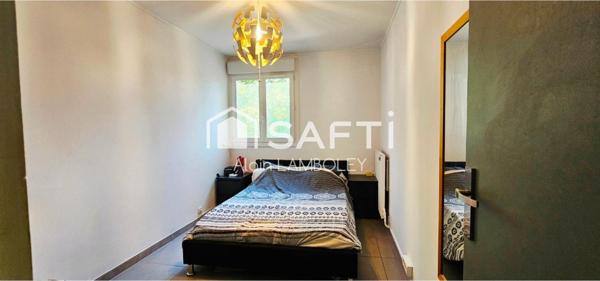 "Appartement T3 – Immeuble rénové, cave et parking"