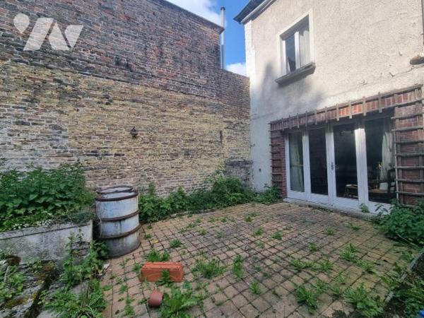 PICQUIGNY - MAISON - 127 M² - 3 CHAMBRES - JARDIN ET GARAGE