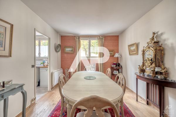 Maison Rueil-malmaison 6 pièce(s) 133.43 m2 €1 080 000 ** - Référence 19522