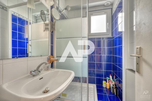 Maison Rueil-malmaison 6 pièce(s) 133.43 m2 €1 080 000 ** - Référence 19522