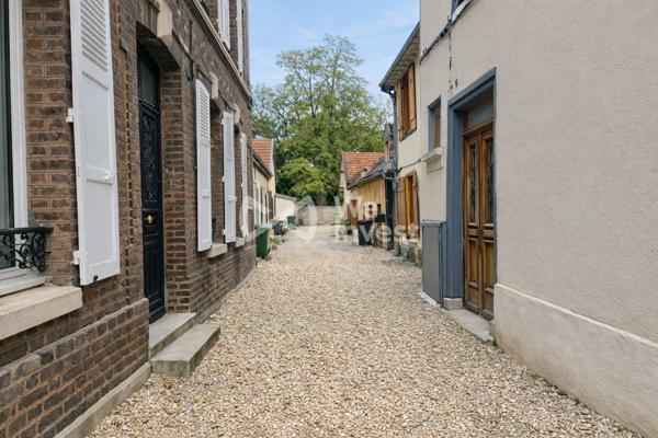 APPARTEMENT F2 PROCHE HYPERCENTRE DE TROYES