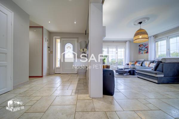 Cadre privilégié-Maison familiale avec piscine