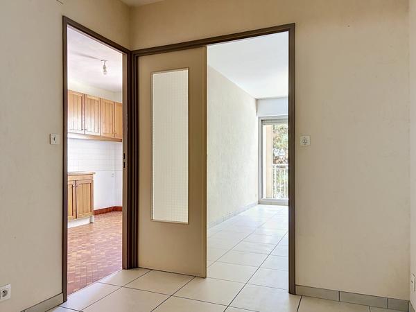 Appartement
         3 pièces
        - 69 m² Exclusivité 182 750 € *