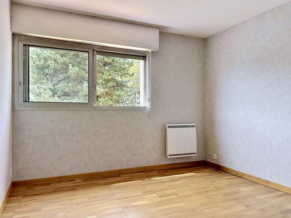Appartement
         3 pièces
        - 69 m² Exclusivité 182 750 € *