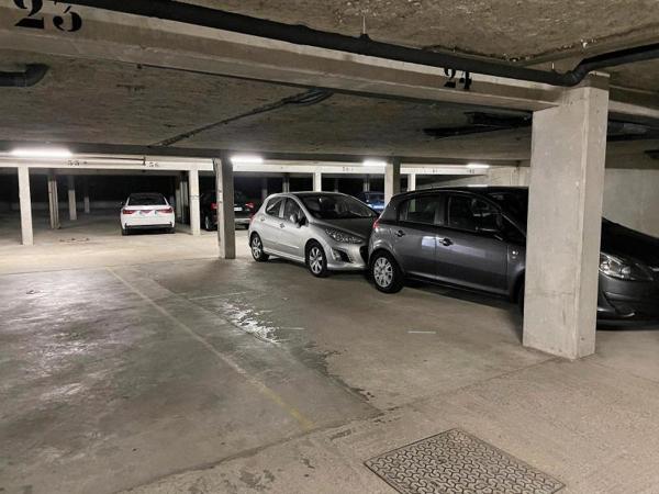 Location parking Dijon (21000)