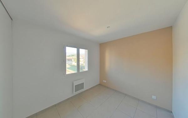 Maison à louer    4 pièces •  Chatuzange-le-Goubet