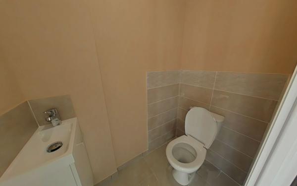 Maison à louer    4 pièces •  Chatuzange-le-Goubet