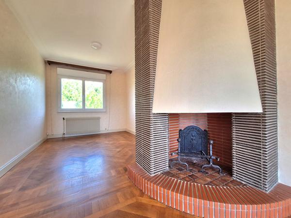 A vendre Maison Domérat 5 pièces 124 m2 - Terrain - Sous/sol et Garage. Domerat