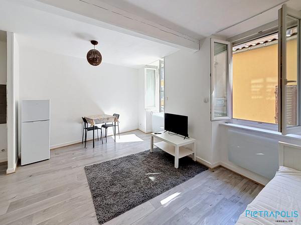 Opportunité à saisir ! Studio pratique et bien agencé