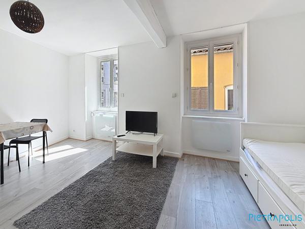Opportunité à saisir ! Studio pratique et bien agencé