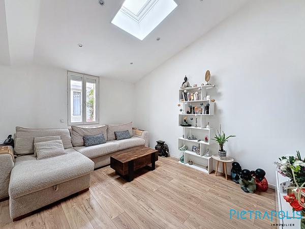 EXCLUSIVITÉ - SÈTE - CENTRE VILLE : Maison de ville T3 72m² env.